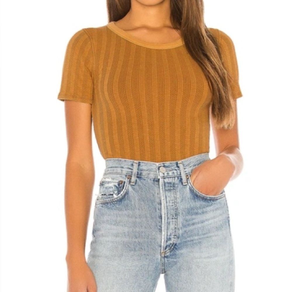 FREE PEOPLE | We The Free Escape Short Sleeve Tee In Neutral | S